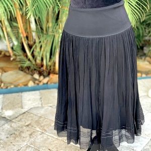 🎉HP🎉l‼️‼️ $10 ‼️‼️ CLEARANCE SALE Skirt